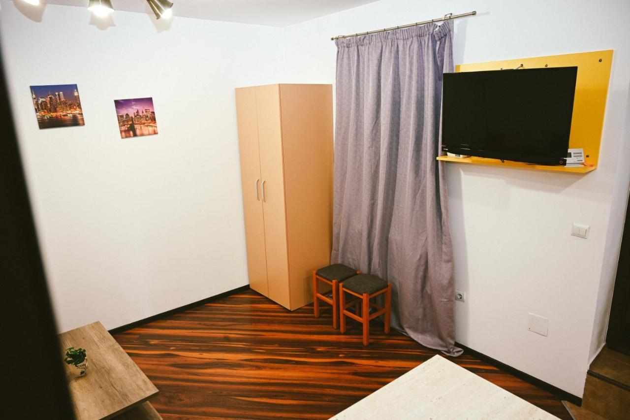 Cozy Apartment Brasov Luaran gambar