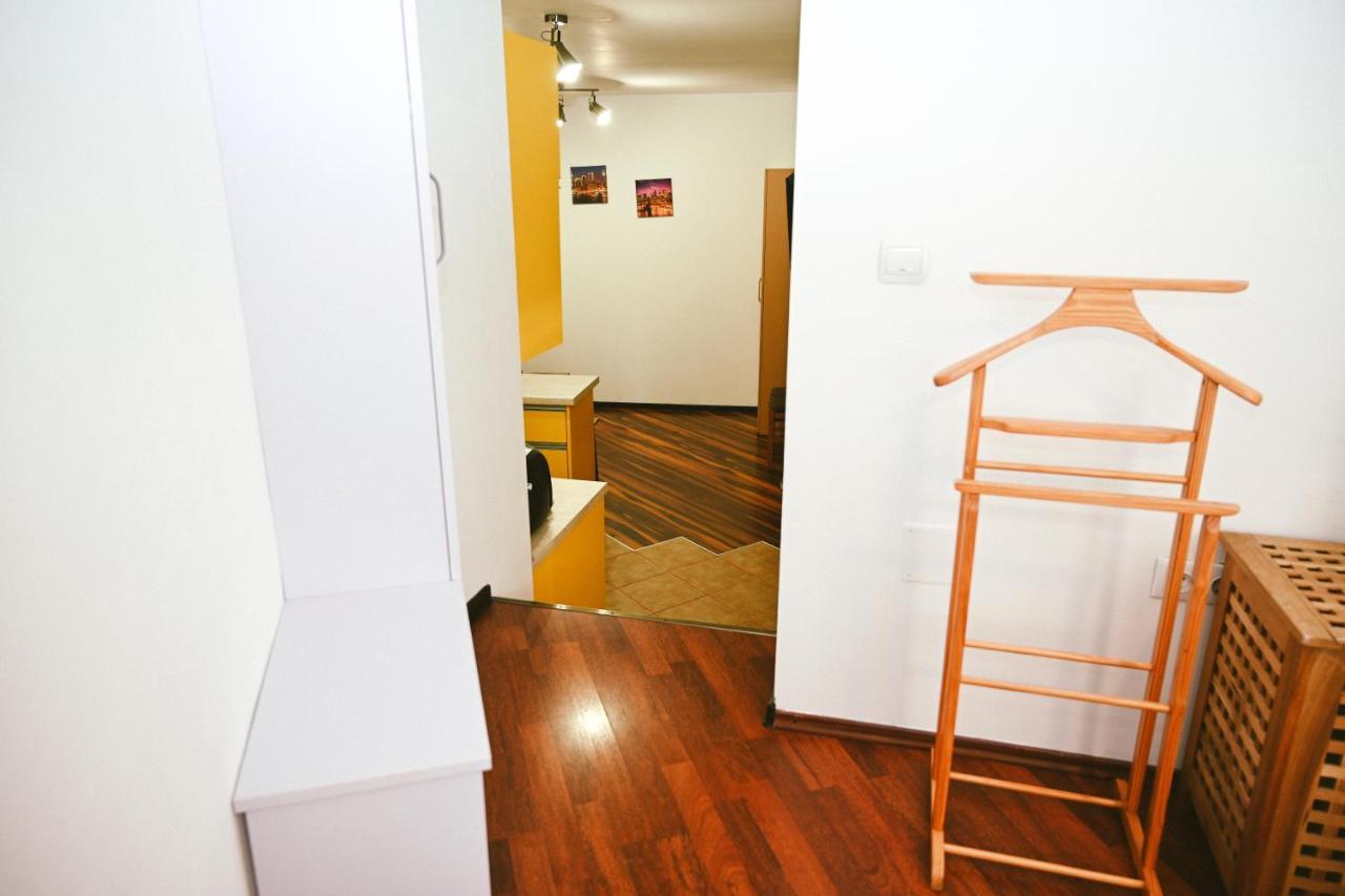 Cozy Apartment Brasov Luaran gambar