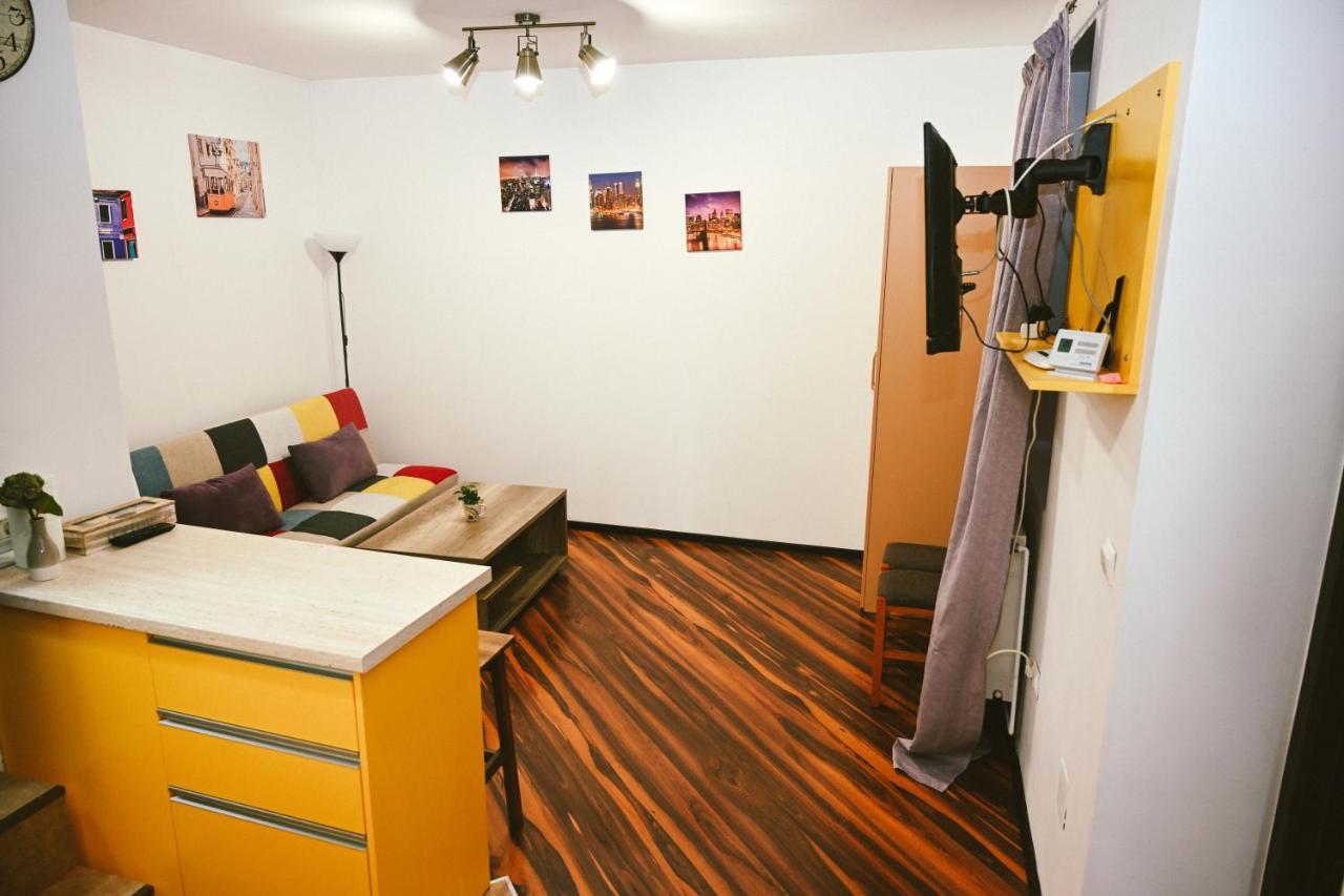 Cozy Apartment Brasov Luaran gambar